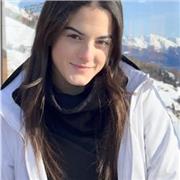 studentessa di Ingegneria diplomata al liceo scientifico